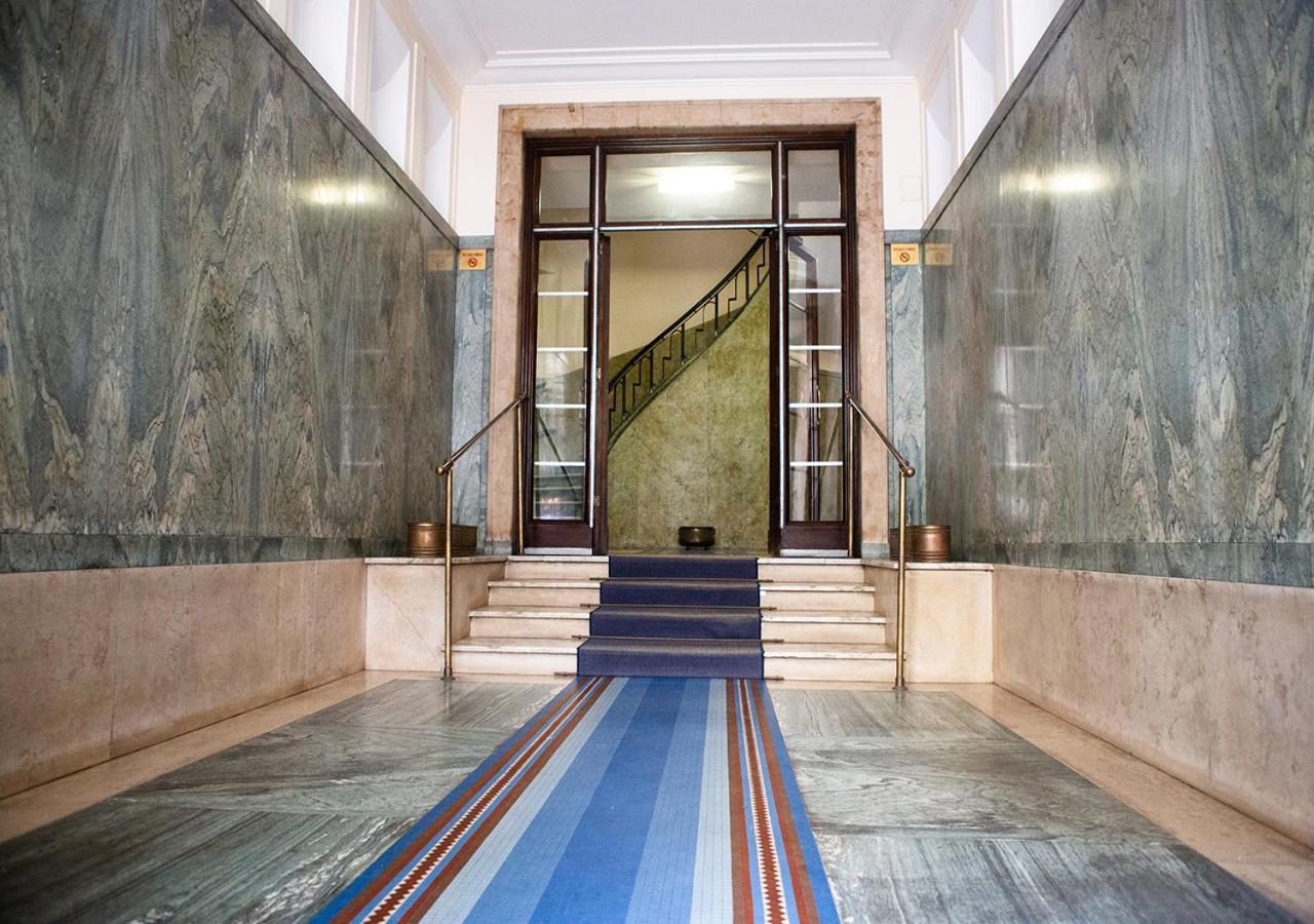 Termini Alever Apartament 3 Bedrooms Rome Bagian luar foto